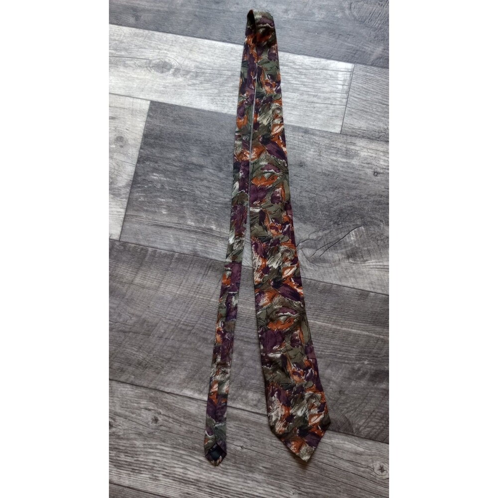 Unknown Brand Handmade In China Purple, Green & Orange 100% Silk Tie, Vtg